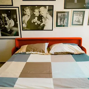 https://hollywood-apartment-near-station-with-parking.barihotels.org